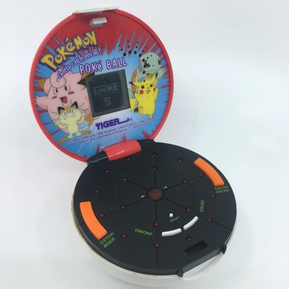 Vintage 90's Nintendo Pokémon Pokeball Game Toy by Tiger Electronics Retro